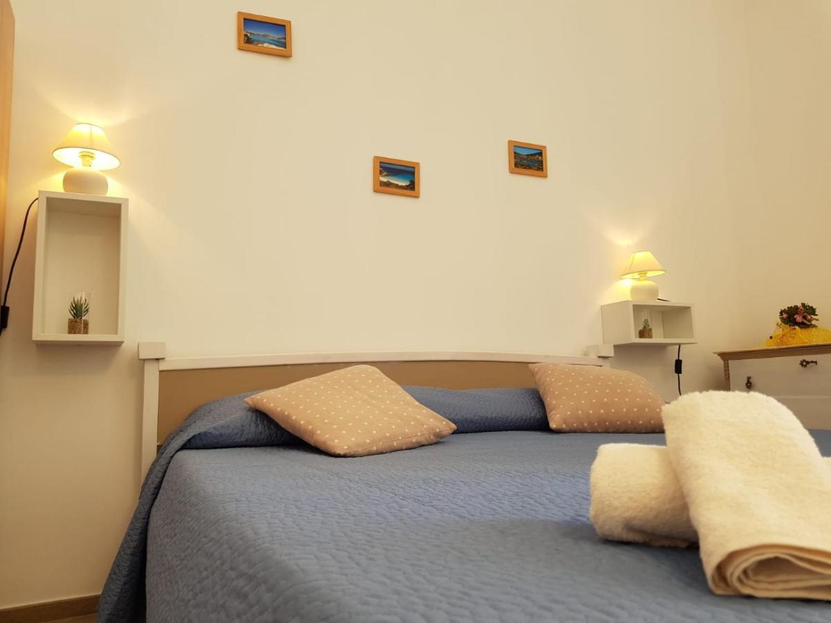 포르토 토레스 Casa Di Giu B&B 외부 사진