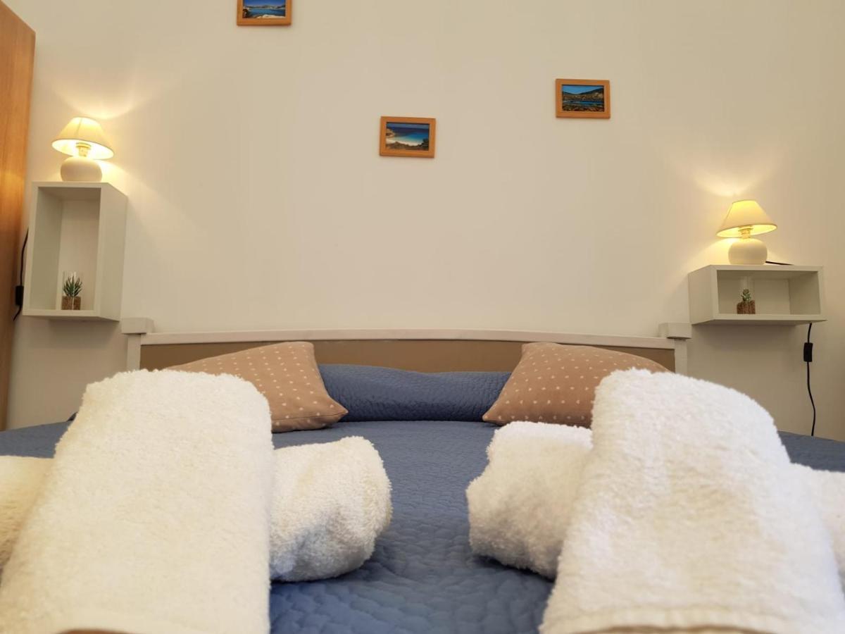 포르토 토레스 Casa Di Giu B&B 외부 사진