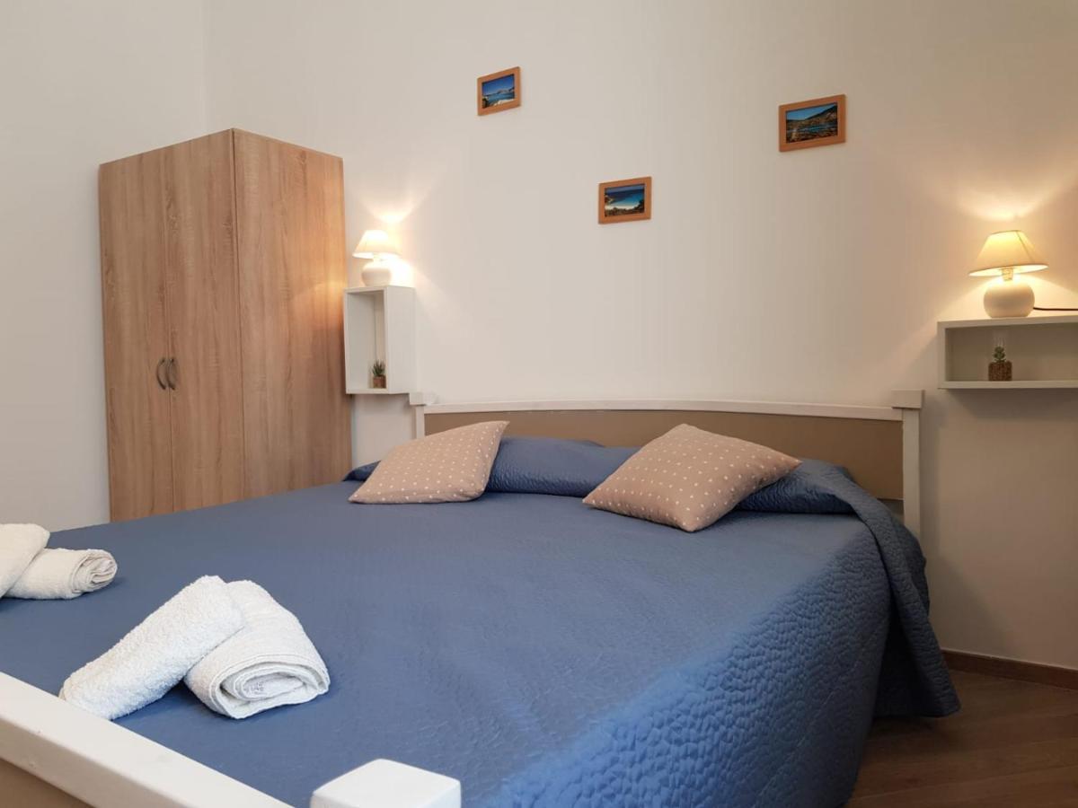 포르토 토레스 Casa Di Giu B&B 외부 사진